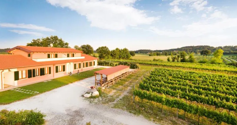 Gli spazi aperti di Cascina Roveri